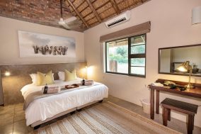 Senalala Luxury Safari Camp