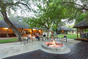 Senalala Luxury Safari Camp